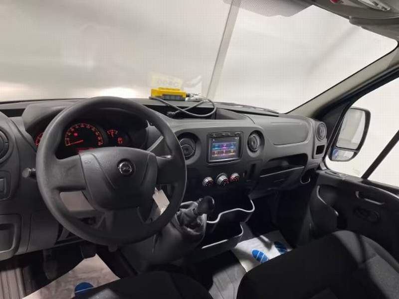 Opel MOVANO cu lift hidraulic - leasing, rate - 2019 - 18.650 EUR - imagine 10